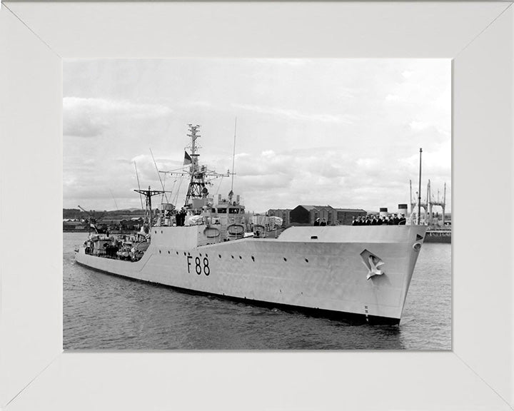 HMS Malcolm F88 | Photo Print | Framed Print | Blackwood Class | Frigate | Royal Navy Hampshire Prints