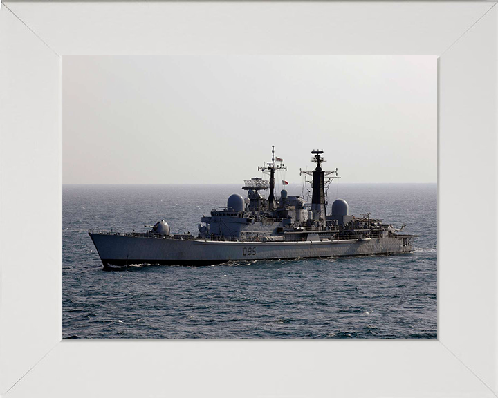 HMS Manchester (D95) Photo Print - Persian Gulf 2008 - Royal Navy Type 42 Destroyer Hampshire Prints 10 x 8 White Frame No