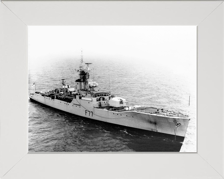 HMS Blackpool (F77) Royal Navy Whitby Class Frigate Starboard View Photo Print Wall Art Decor Posters, Prints, & Visual Artwork Hampshire Prints 10 x 8 White Frame No