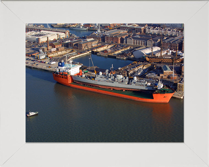 HMS Nottingham (D91) Photo Print - On The Barge MV Swan - Royal Navy Type 42 Destroyer Hampshire Prints 10 x 8 White Frame No