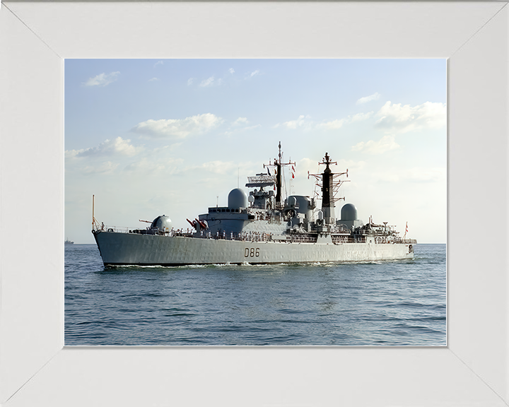 HMS Birmingham (D86) Royal Navy Type 42 Destroyer Entering Harbour Photo Print Wall Art Decor Posters, Prints, & Visual Artwork Hampshire Prints 10 x 8 White Frame No