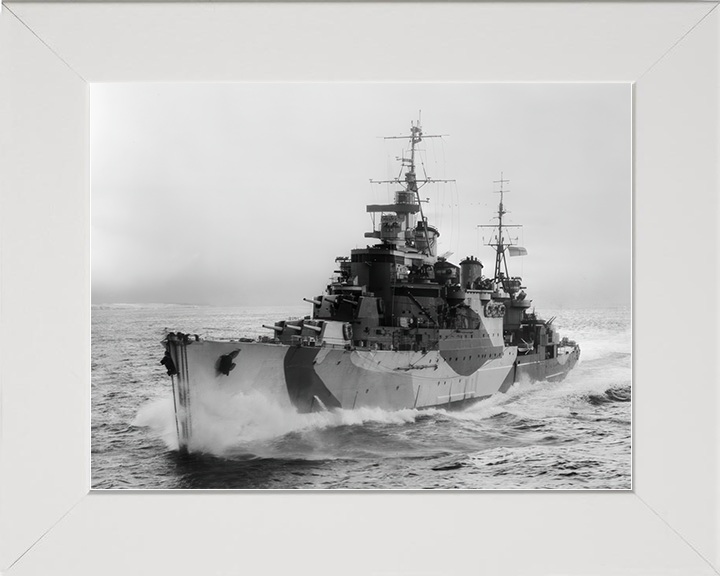 HMS Birmingham (C19) Royal Navy Town Class Light Cruiser Port Bow View Photo Print Wall Art Decor Posters, Prints, & Visual Artwork Hampshire Prints 10 x 8 White Frame No