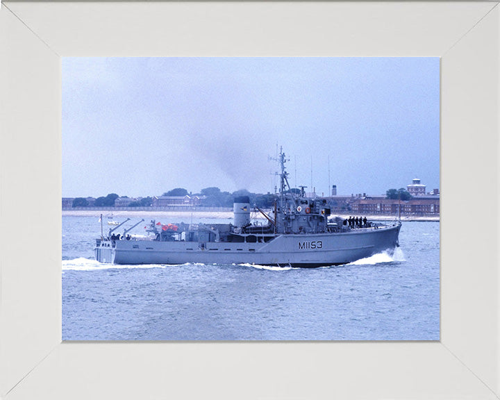 HMS Kedleston M1153 | Photo Print | Framed Print | Ton Class | Minesweeper | Royal Navy Hampshire Prints