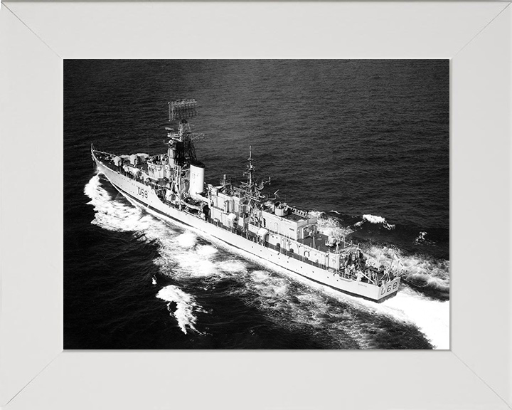 HMS Barrosa (D68) Photo Print - At Sea 1962 - Royal Navy Battle Class Destroyer Posters, Prints, & Visual Artwork Hampshire Prints 10 x 8 White Frame No