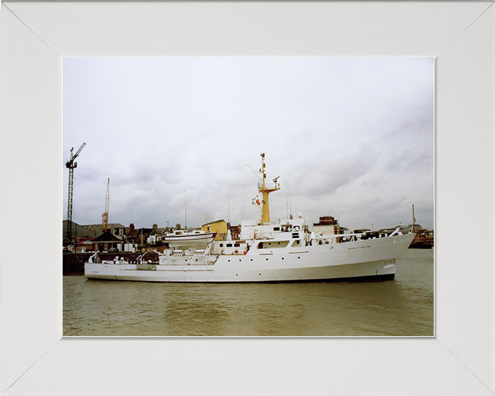 HMS Beagle (A319) Royal Navy Bulldog Class Survey Vessel Starboard Beam View Photo Print Wall Art Decor Posters, Prints, & Visual Artwork Hampshire Prints 10 x 8 White Frame No