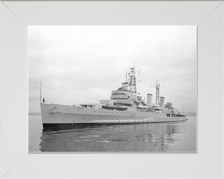 HMS Belfast (C35) Royal Navy Town Class Light Cruiser Leaving Harbour Photo Print Wall Art Decor Posters, Prints, & Visual Artwork Hampshire Prints 10 x 8 White Frame No