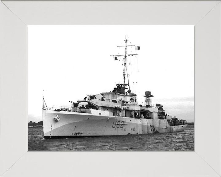 HMS Magpie (U82) Photo Print - at sea - Royal Navy Black Swan Class Sloop Posters, Prints, & Visual Artwork Hampshire Prints 10 x 8 White Frame No