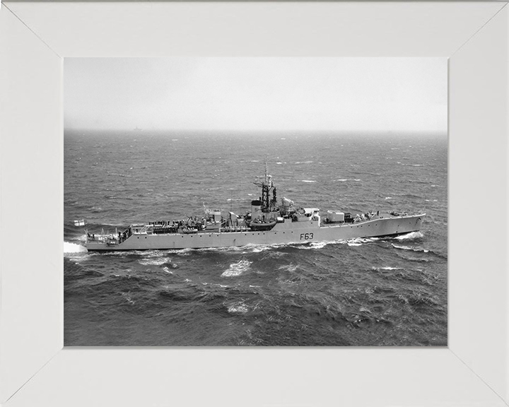 HMS Scarborough (F63) Photo Print - At Sea 1960 - Royal Navy Whitby Class Frigate Posters, Prints, & Visual Artwork Hampshire Prints 10 x 8 White Frame No