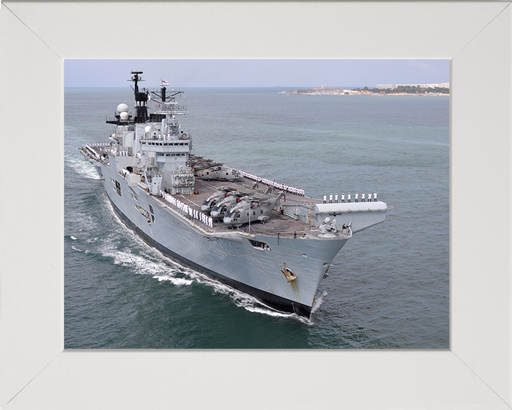 HMS Illustrious R06 | Photo Print | Framed Print | Invincible Class | Aircraft Carrier | Royal Navy Hampshire Prints