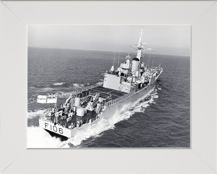 HMS Brighton (F106) Royal Navy Rothesay Class Frigate Starboard Quarter Photo Print Wall Art Decor Posters, Prints, & Visual Artwork Hampshire Prints 10 x 8 White Frame No