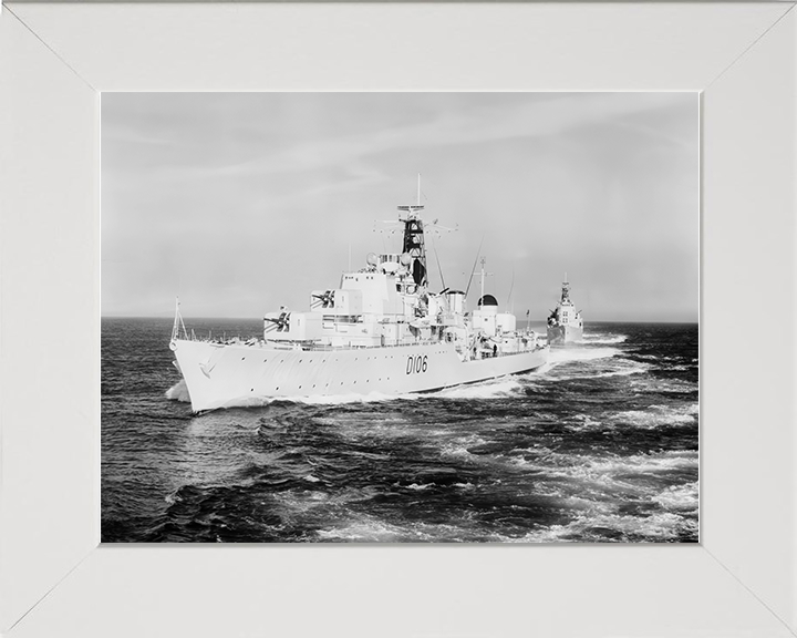 HMS Decoy (D106) Photo Print - At Sea - Royal Navy Daring Class Destroyer Hampshire Prints 10 x 8 White Frame No