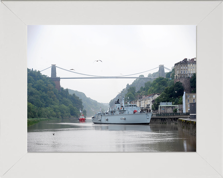 HMS Cattistock (M31) Photo Print - Bristol 2011 - Royal Navy Hunt Class MineHunter Posters, Prints, & Visual Artwork Hampshire Prints 10 x 8 White Frame No