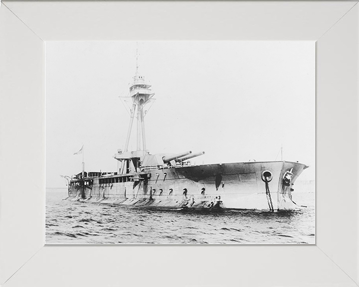 HMS Abercrombie (1915) Royal Navy Abercrombie Class monitor Monitor Photo Print Starboard Bow View Warship Wall Art Posters, Prints, & Visual Artwork Hampshire Prints 10 x 8 White Frame No