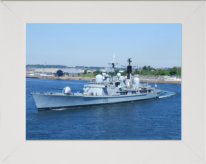 HMS Gloucester D96 | Photo Print | Framed Print | Type 42 | Destroyer | Royal Navy Hampshire Prints