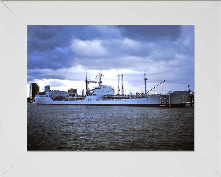 RFA Pearleaf (A77) Photo Print - Starboard View - Royal Fleet Auxiliary's Leaf Class Tanker Hampshire Prints 10 x 8 White Frame No