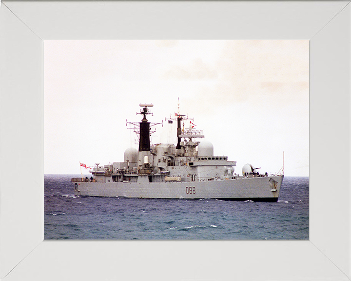 HMS Glasgow (D88) Photo Print - Low Starboard View - Royal Navy Type 42 Destroyer Hampshire Prints 10 x 8 White Frame No