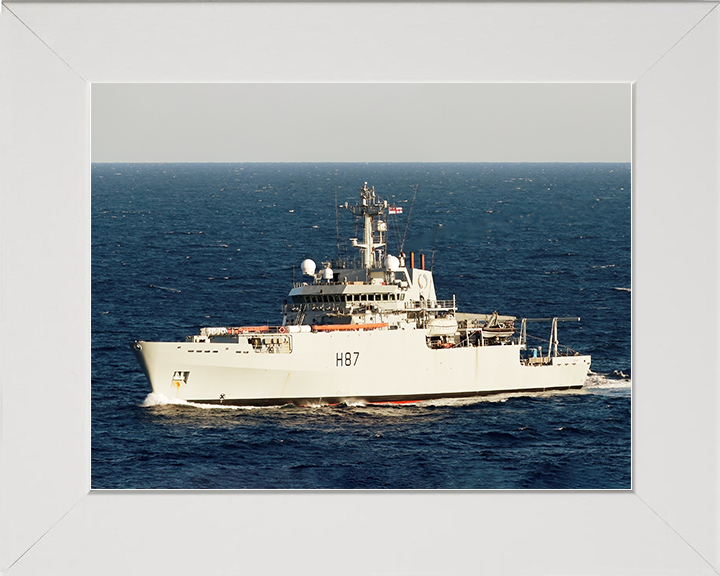 HMS Echo (H87) Royal Navy Echo Class Survey Vessel Port Side Photo Print Wall Art Decor Posters, Prints, & Visual Artwork Hampshire Prints 10 x 8 White Frame No