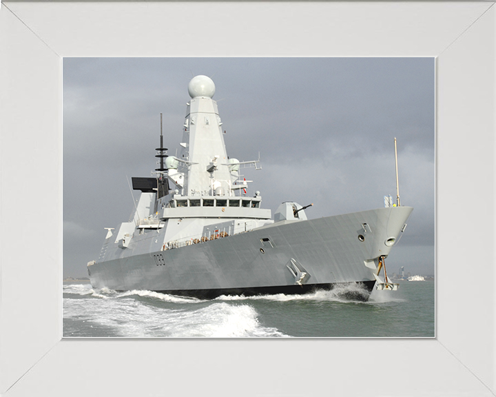 HMS Dauntless (D33) Royal Navy Type 45 Destroyer At Sea low Starboard View Photo Print Wall Art Decor Posters, Prints, & Visual Artwork Hampshire Prints 10 x 8 White Frame No