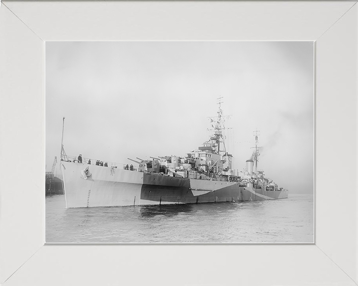 HMS Diadem (84) Royal Navy Dido Class Cruiser Port Side View Photo Print Wall Art Decor Posters, Prints, & Visual Artwork Hampshire Prints 10 x 8 White Frame No