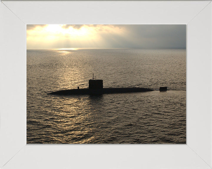 HMS Splendid S106 Royal Navy Swiftsure class Submarine Photo Print or Framed Print - Hampshire Prints