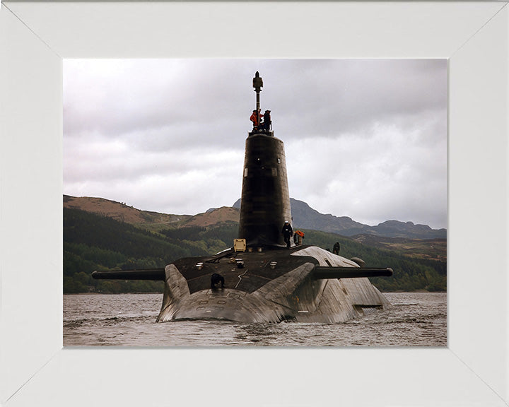 HMS Vigilant S30 Submarine | Photo Print | Framed Print | Vanguard Class | Royal Navy Hampshire Prints
