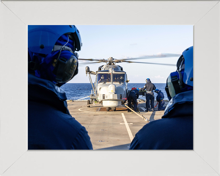 AETs Attaching Torpedo to Wildcat Helicopter Photo Print - Royal Navy Aircraft Hampshire Prints 10 x 8 White Frame No