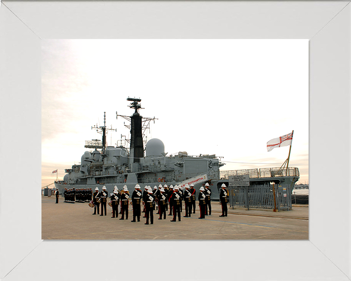 HMS Southampton (D90) Photo Print - Decommissioning 2009 - Royal Navy Type 42 Destroyer Posters, Prints, & Visual Artwork Hampshire Prints 10 x 8 White Fram No