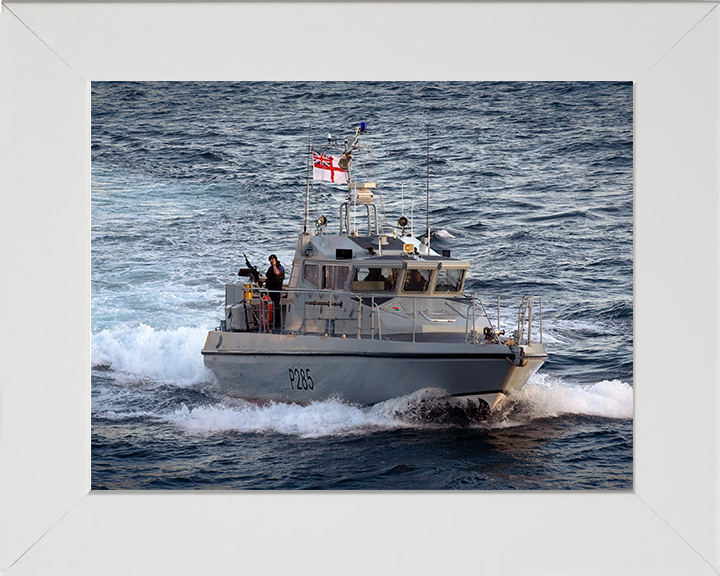 HMS Sabre P285 | Photo Print | Framed Print | Scimitar Class | Fast Patrol Vessel | Royal Navy Hampshire Prints