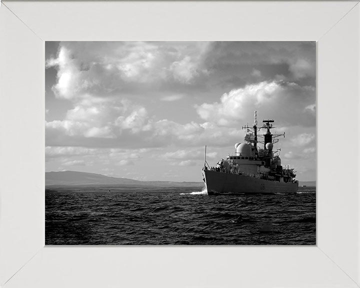 HMS Nottingham D91 | Photo Print | Framed Print | Poster | Type 42 | Destroyer | Royal Navy Hampshire Prints