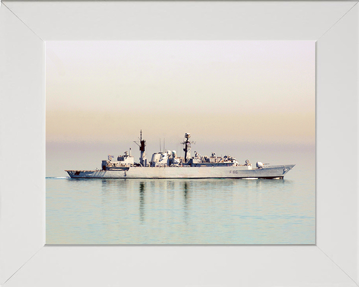 HMS Campbeltown (F86) Photo Print - Persian Gulf 2008 - Royal Navy Type 22 Frigate Posters, Prints, & Visual Artwork Hampshire Prints 10 x 8 White Frame No