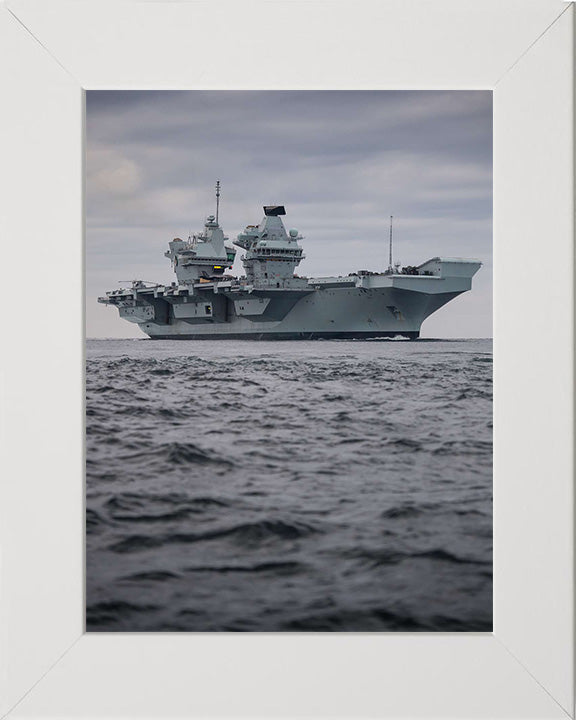 HMS Queen Elizabeth R08 Royal Navy Queen Elizabeth Class Aircraft Carrier Photo Print or Framed Print - Hampshire Prints