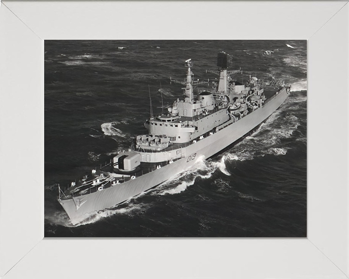 HMS Glamorgan D19 | Photo Print | Framed Print | County Class | Destroyer | Royal Navy Hampshire Prints