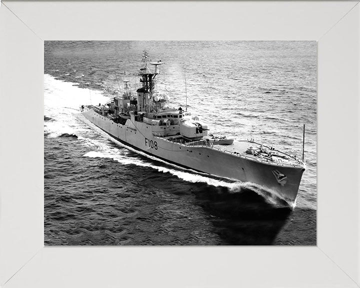 HMS Londonderry F108 Royal Navy Rothesay class frigate Photo Print or Framed Print - Hampshire Prints