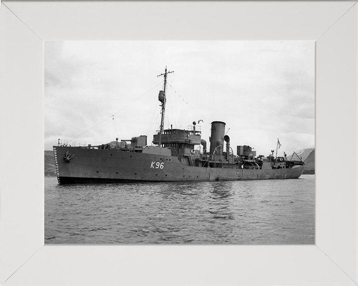 HMS Aubrietia (K96) Photo Print - Port Side View 1941 - Royal Navy Flower Class Corvette Hampshire Prints 10 x 8 White Frame No