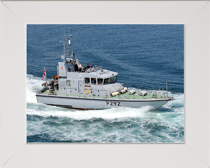 HMS Charger (P292) Royal Navy Archer Class Patrol Vessel Underway Photo Print Wall Art Decor Posters, Prints, & Visual Artwork Hampshire Prints 10 x 8 White Frame No