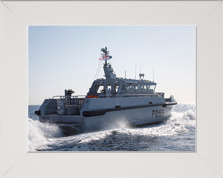 HMS Dagger (P296) Royal Navy Cutlass Class Patrol Vessel At Sea Photo Print Wall Art Decor Posters, Prints, & Visual Artwork Hampshire Prints 10 x 8 White Frame No