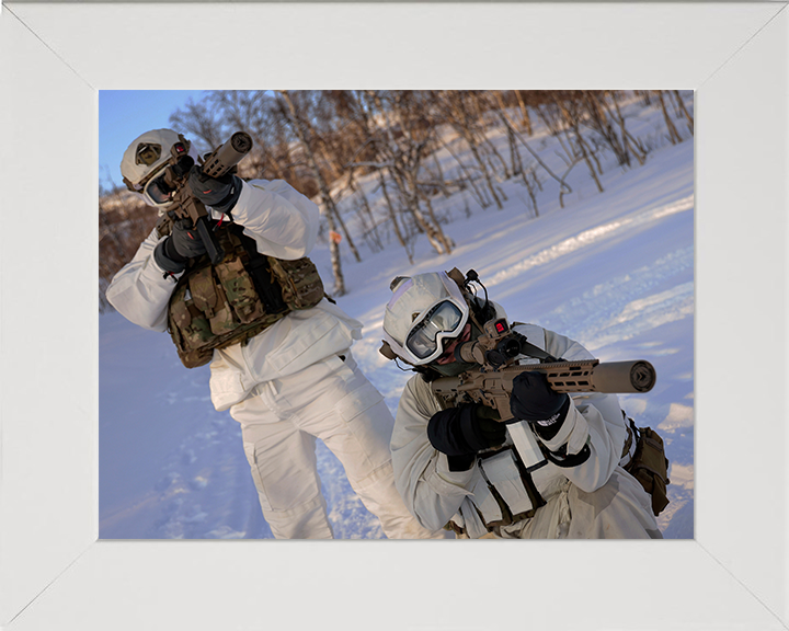 Royal Marine Commandos SRS in Norway Photo Print Hampshire Prints 10 x 8 White Frame No