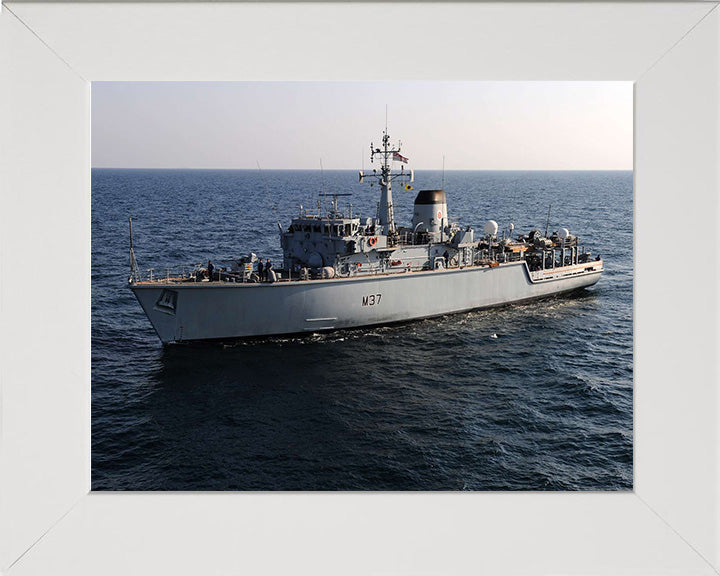 HMS Chiddingfold M37 | Photo Print | Framed Print | Hunt Class | Minehunter | Royal Navy Hampshire Prints