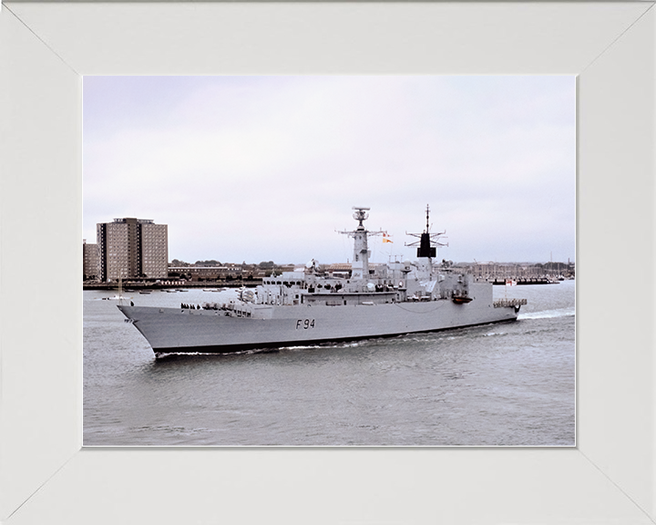 HMS Brave (F94) Royal Navy Type 22 Frigate Leaving Portsmouth Harbour Photo Print Wall Art Decor Posters, Prints, & Visual Artwork Hampshire Prints 10 x 8 White Frame No