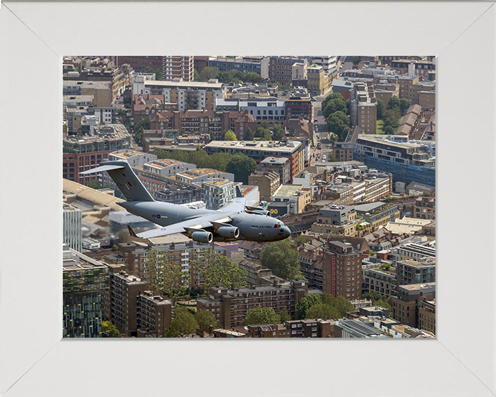 RAF C-17 Flies over London Photo Print - Royal Air Force Aircraft Hampshire Prints 10 x 8 White Frame No