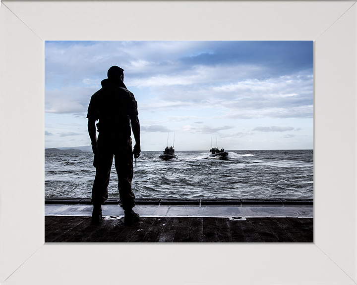 Royal Marines Commando amphibious assault teams Photo Print Hampshire Prints 10 x 8 White Frame No