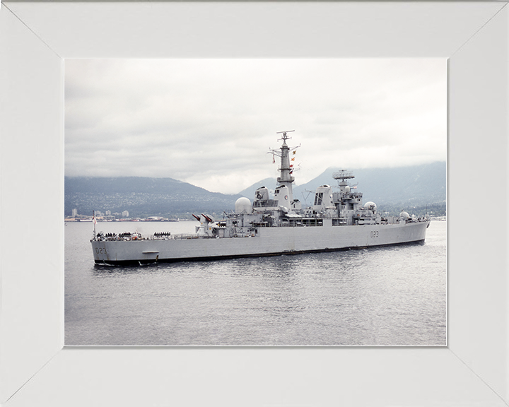 HMS Bristol (D23) Royal Navy Type 82 Destroyer Low Starboard View Photo Print Wall Art Decor Posters, Prints, & Visual Artwork Hampshire Prints 10 x 8 White Frame No