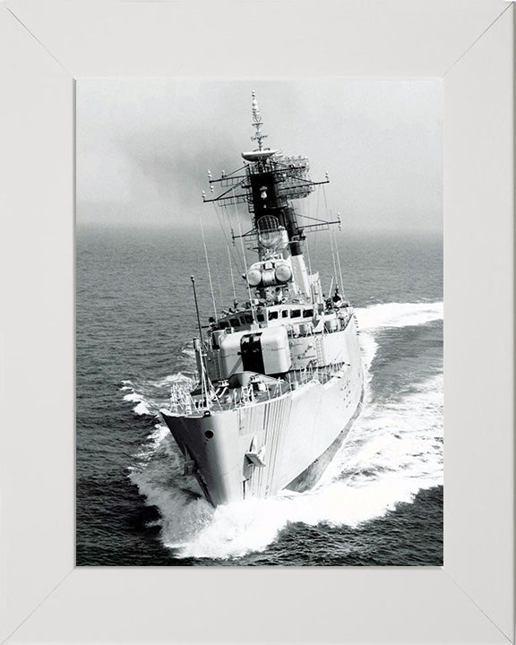 HMS Lincoln F99 | Photo Print | Framed Print | Salisbury Class | Frigate | Royal Navy Hampshire Prints