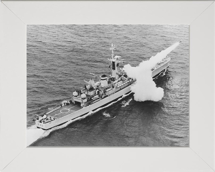 HMS Phoebe (F42) Photo Print - Firing - Royal Navy Leander Class Frigate Hampshire Prints 10 x 8 White Frame No
