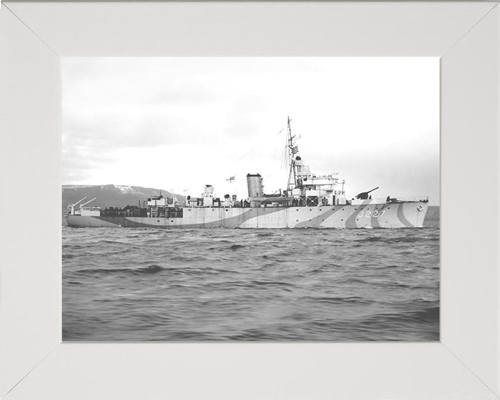 HMS Mutine J227 | Photo Print | Framed Print | Algerine Class | Minesweeper | Royal Navy Hampshire Prints