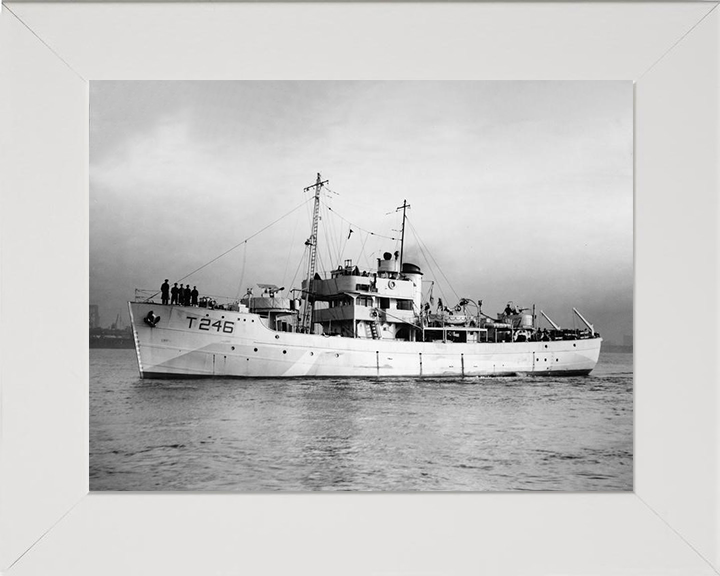 HMS Gweal (T246) Royal Navy Isles Class Trawler Leaving Harbour 1942 Photo Print Wall Art Decor Posters, Prints, & Visual Artwork Hampshire Prints 10 x 8 White Frame No
