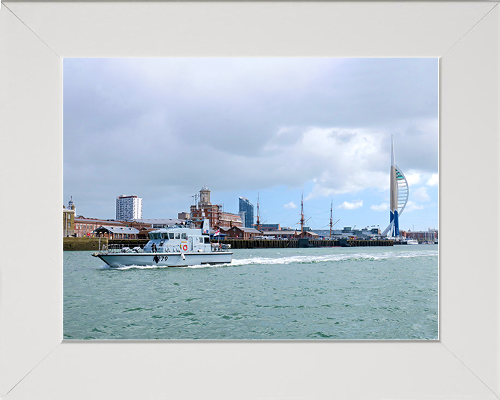 HMS Blazer (P279) Royal Navy Archer Class P2000 Patrol Vessel Portsmouth Return 2019 Photo Print Wall Art Decor Posters, Prints, & Visual Artwork Hampshire Prints 10 x 8 White Frame No