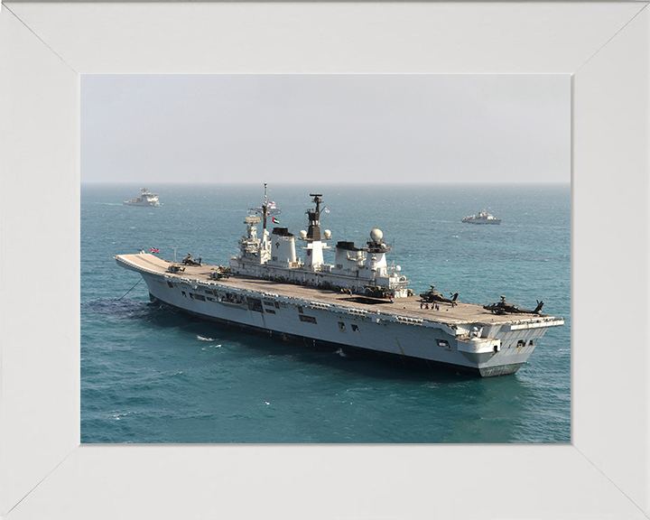 HMS Illustrious R06 | Photo Print | Framed Print | Invincible Class | Aircraft Carrier | Royal Navy Hampshire Prints