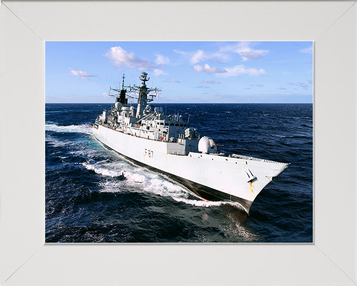 HMS Chatham (F87) Royal Navy Type 22 Frigate Gulf of Aden 2010 Photo Print Wall Art Decor Posters, Prints, & Visual Artwork Hampshire Prints 10 x 8 White Frame No