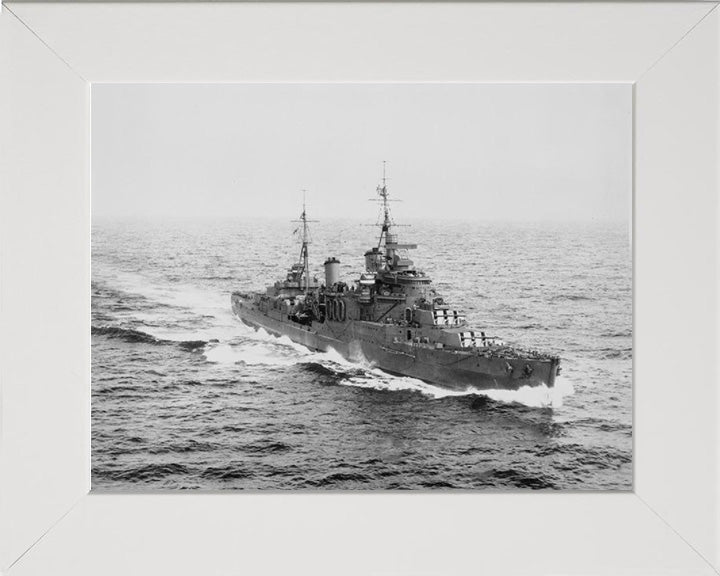 HMS Manchester (15) Royal Navy Town class light cruiser Photo Print or Framed Print - Hampshire Prints